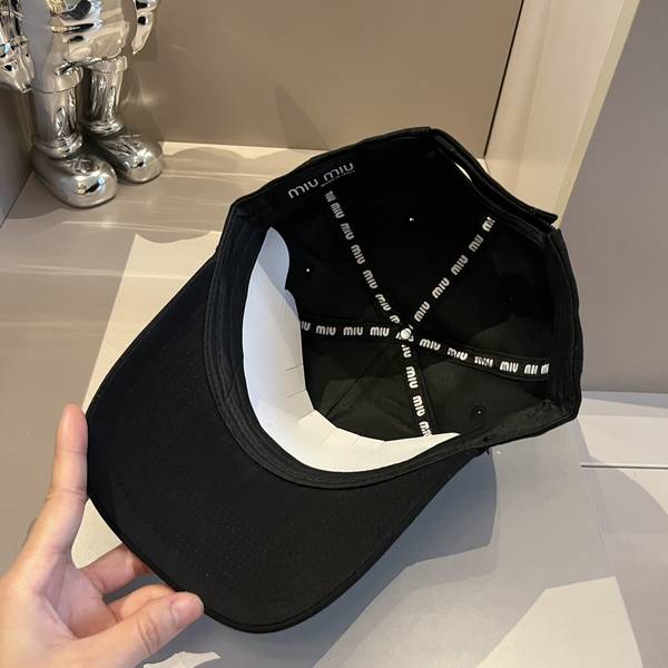 Miu Miu Hat MUH00195